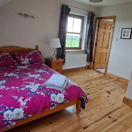 Traditional Clare Minutes From Vakantiehuis