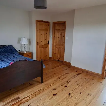 Traditional Clare Minutes From Vakantiehuis *